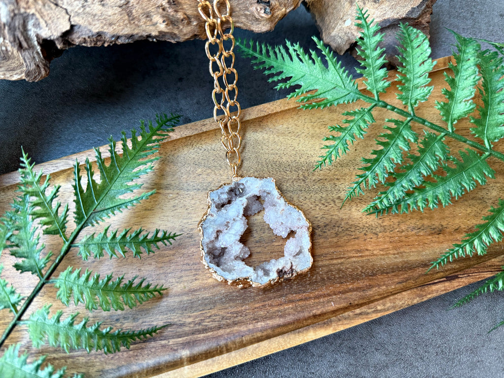 NEW “Quartz Agate”