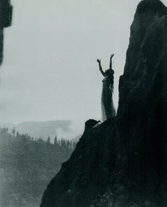 NEW “Woman in the Mist”