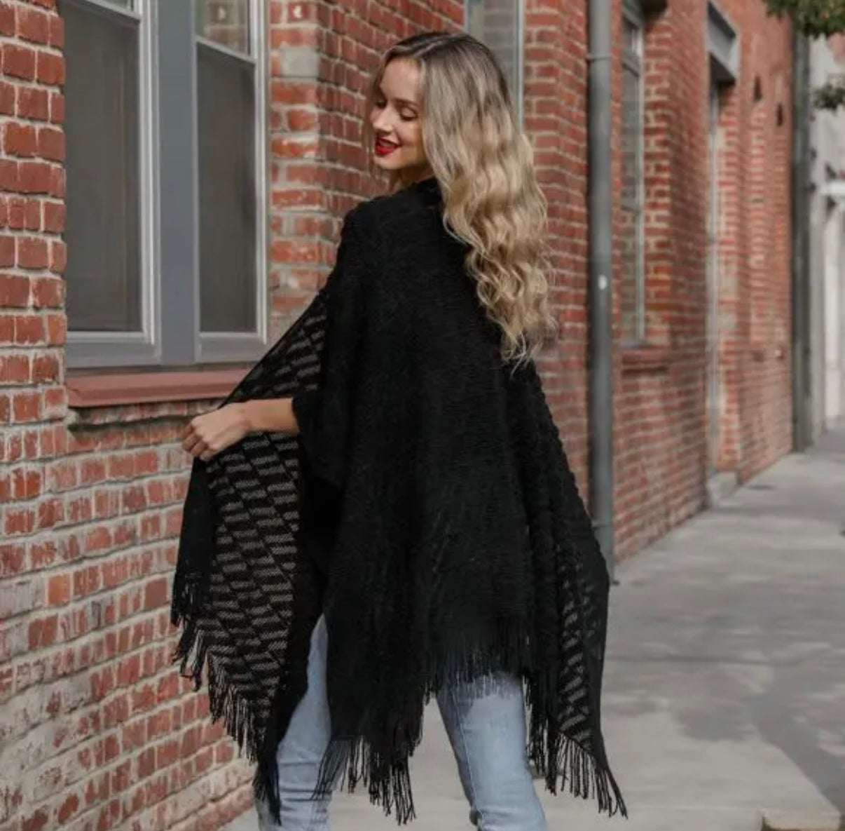 Soft Diagonal Knit Tassel Trim